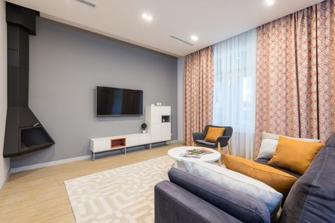 Какие типы каминов реально установить в пентхаусе городской квартиры?