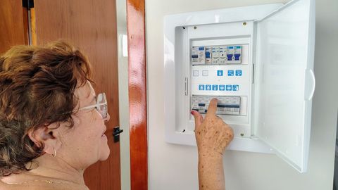Почему штатная электрика в White Box не подходит под премиальный ремонт?