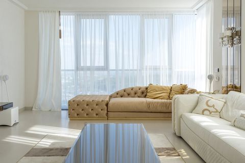 Почему светлая неоклассика подходит для планировок River Side West?