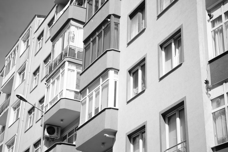 Что показывает тепловизор при приёмке квартиры в новостройке?