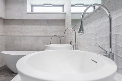 Какое давление воды должно быть в квартире бизнес-класса: нормы и допуски